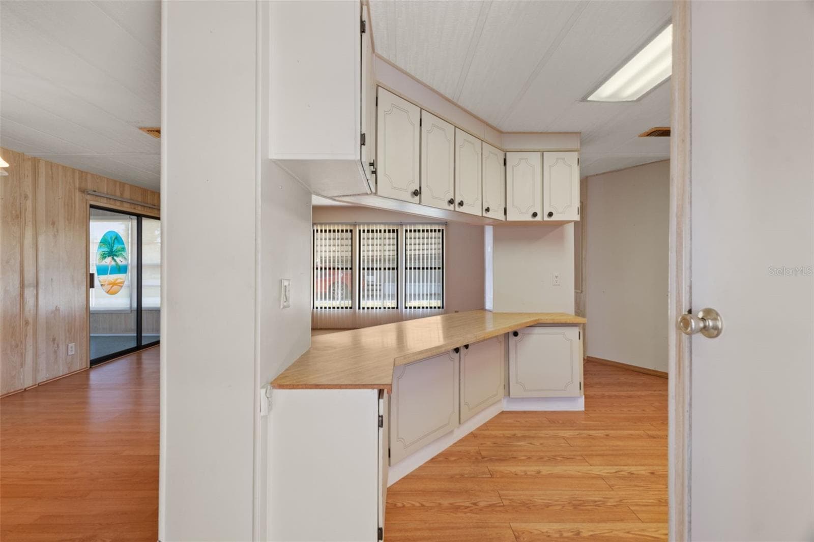 Manufactured Home at 8489 FLEETWAY AVE, BROOKSVILLE, photo 17 of 55