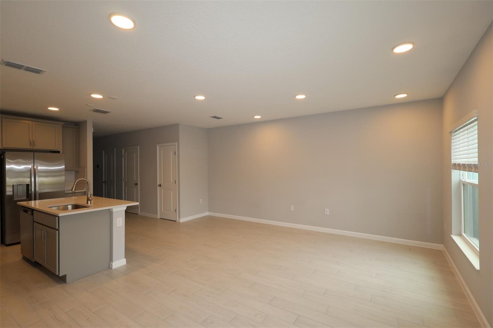 Townhouse at 6104 FELLOW WAGON WAY, ORLANDO, photo 3 of 27