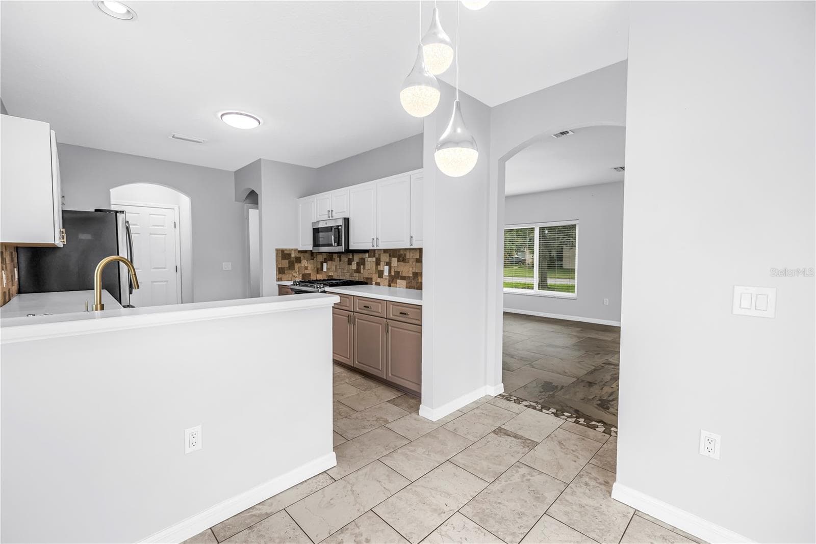 Single Family Residence at 3903 DAY BRIDGE PL, ELLENTON, photo 16 of 63