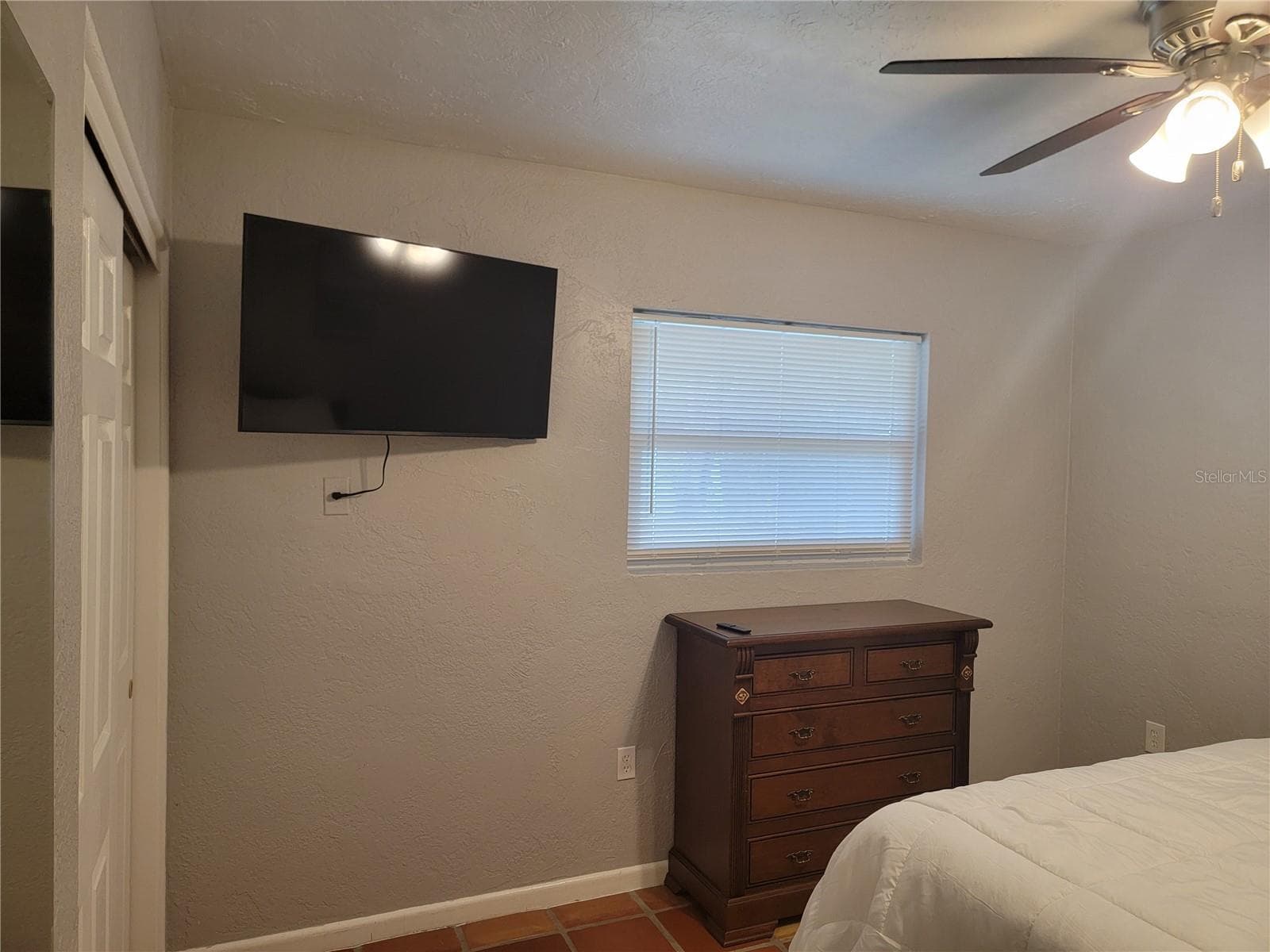 2119 bed 1 view 2 - 2117 3RD AVE E, BRADENTON