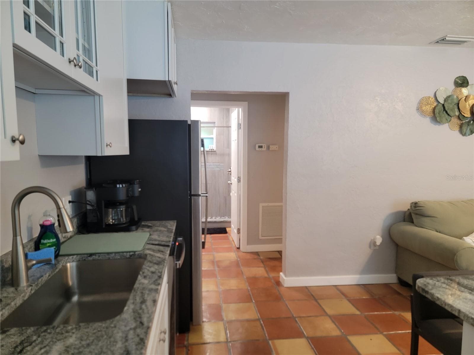 2119 kitchen - 2117 3RD AVE E, BRADENTON