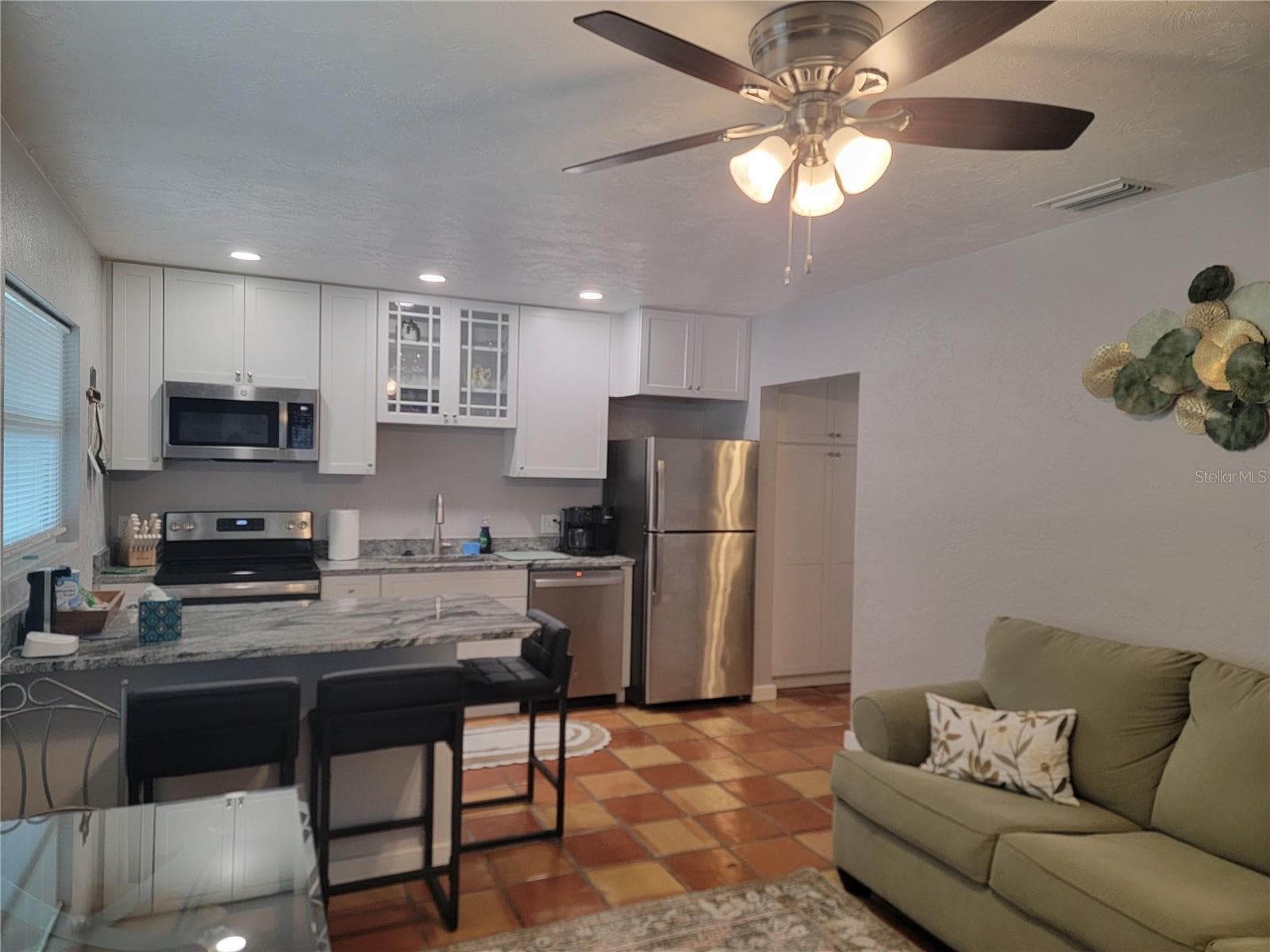 2119 kitchen living room view - 2117 3RD AVE E, BRADENTON