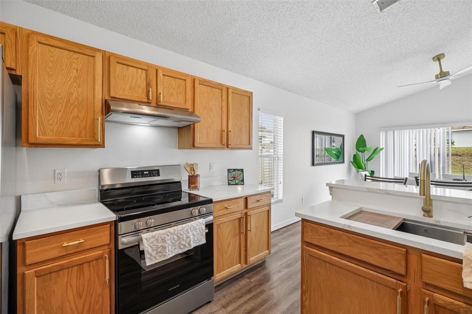 Single Family Residence at 558 BRAYTON LN, DAVENPORT, photo 14 of 55