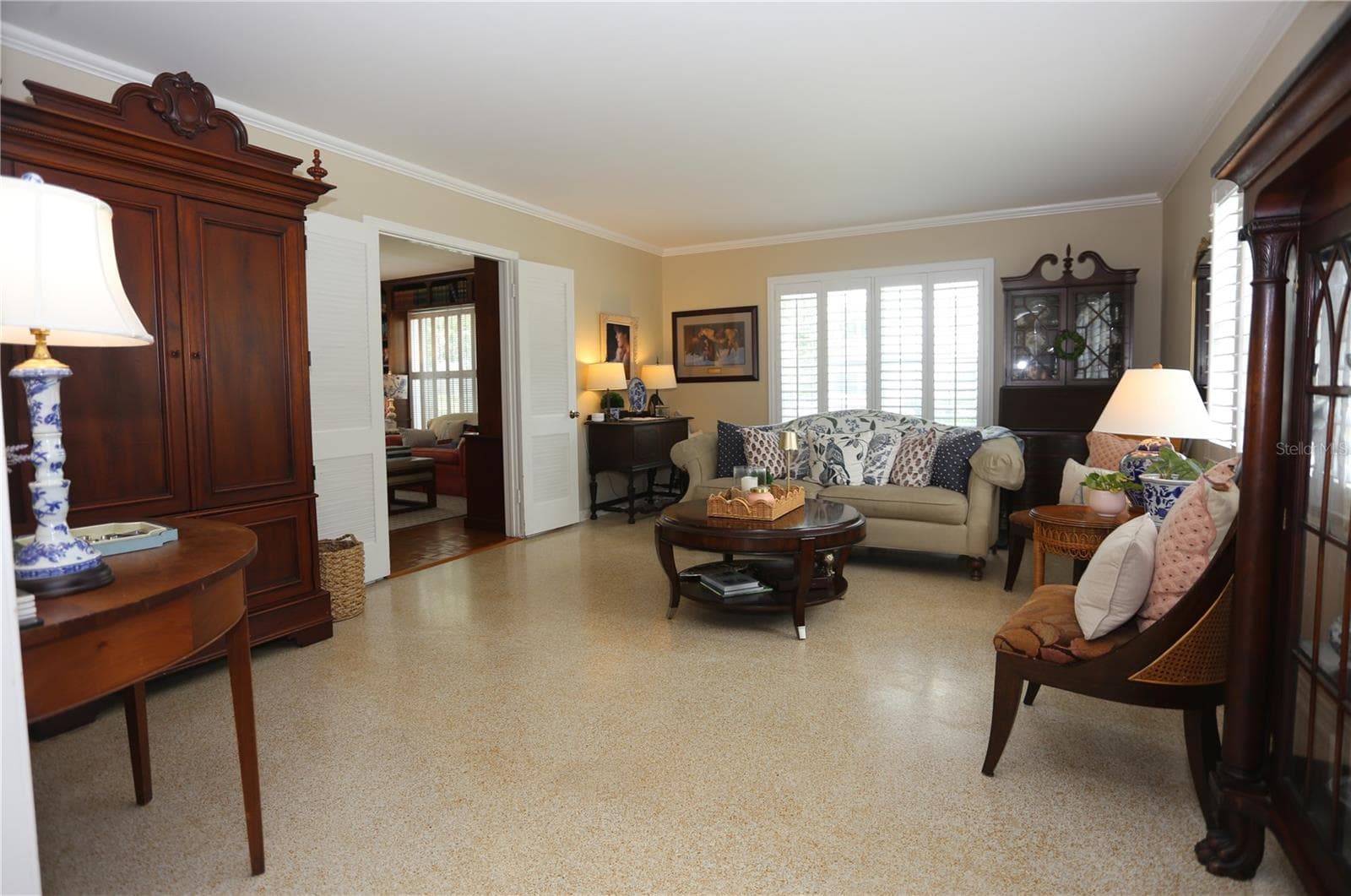 Living Room through to Library - 4414 W WATROUS AVE, TAMPA