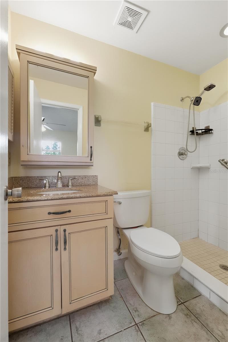 Single Family Residence at 943 MARQUETTE CT, DELTONA, photo 13 of 29