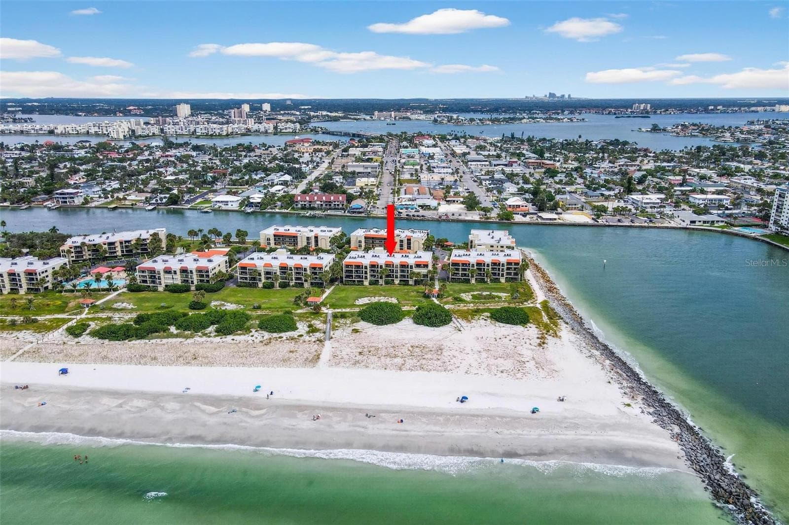 7434 BAYSHORE DR #202