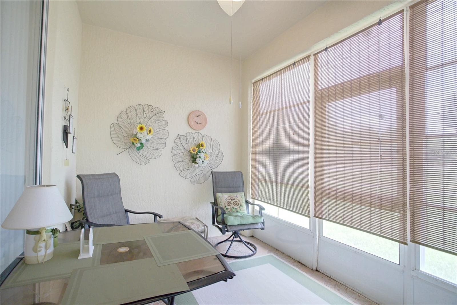 Lanai - 91 CLUB VILLAS LN, KISSIMMEE