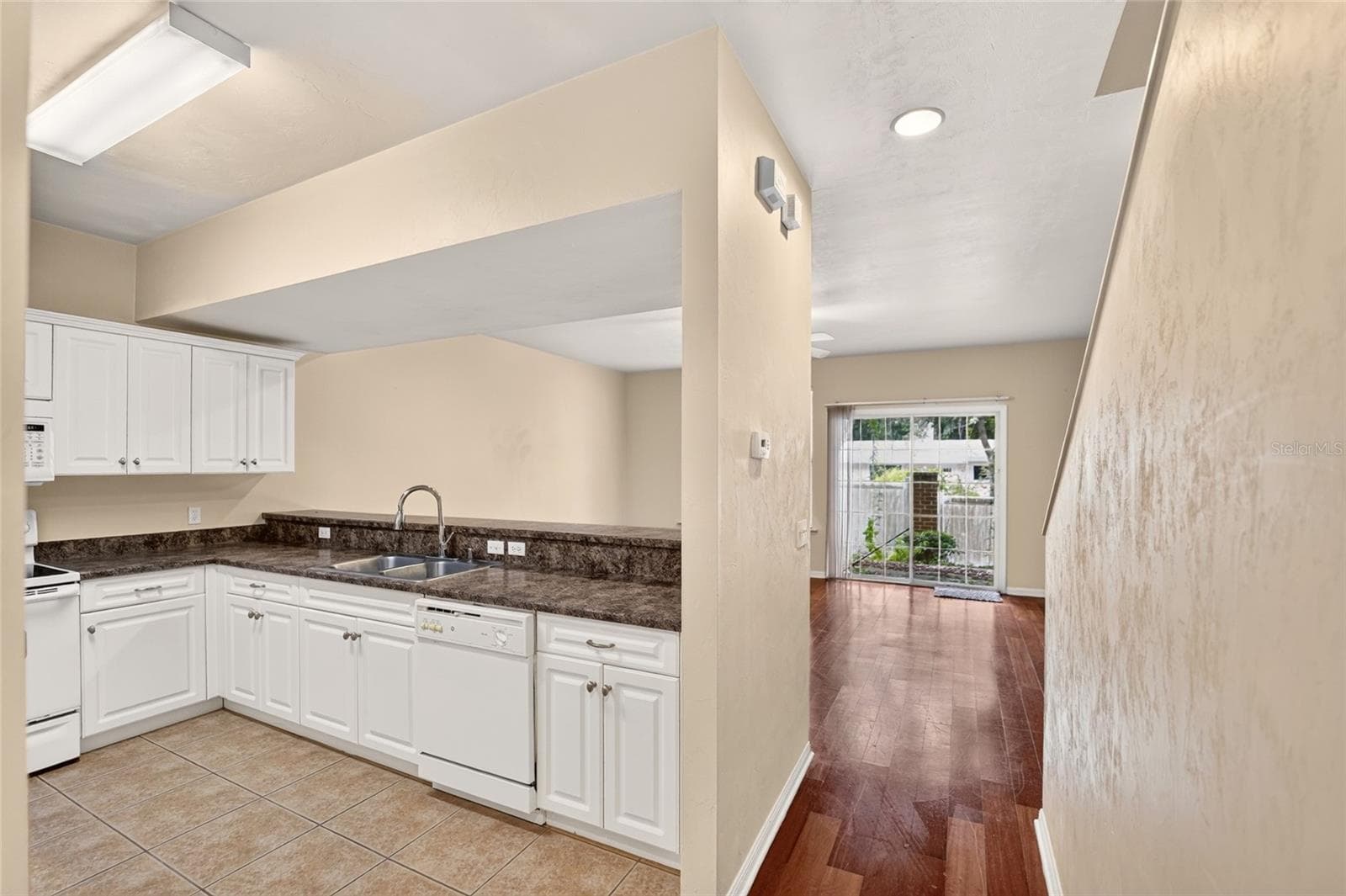 Condominium at 1567 NW 29TH RD #3, GAINESVILLE, photo 11 of 46