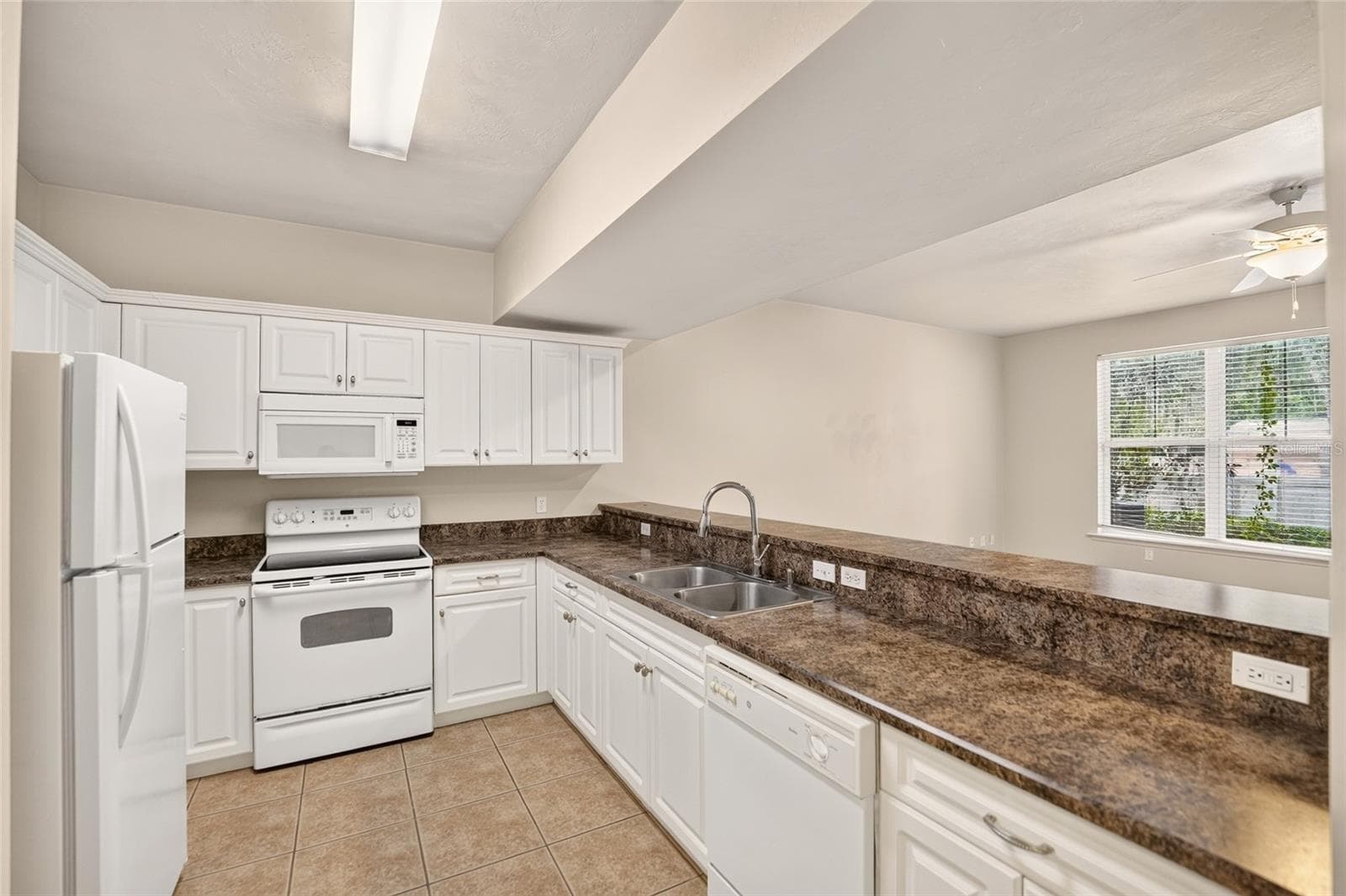 Condominium at 1567 NW 29TH RD #3, GAINESVILLE, photo 13 of 46