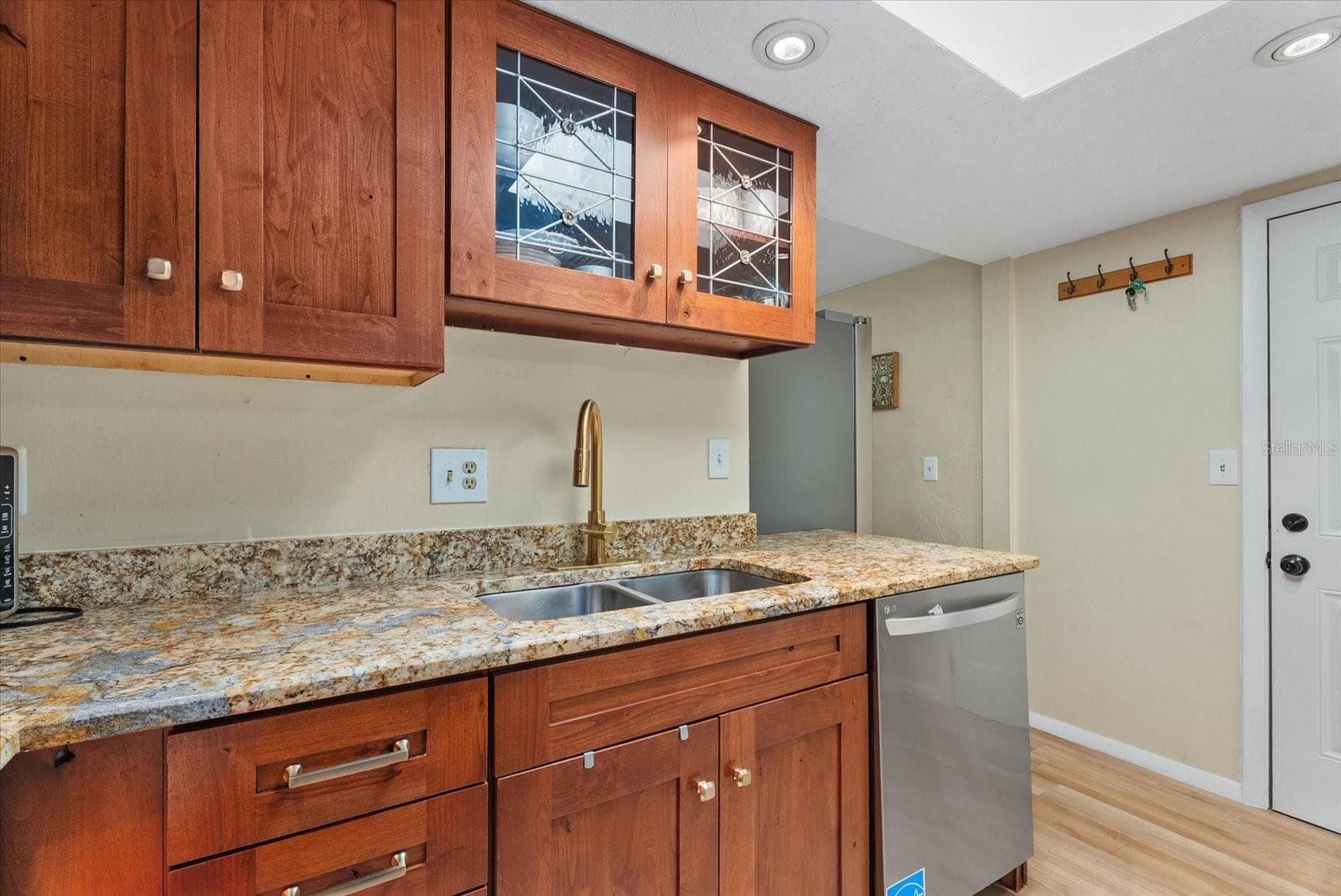 Condominium at 3289 FAIRHAVEN LN #112, SARASOTA, photo 14 of 44