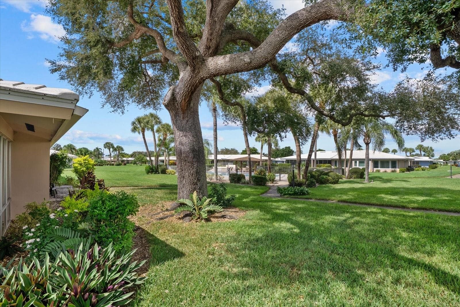 Condominium at 3289 FAIRHAVEN LN #112, SARASOTA, photo 41 of 44