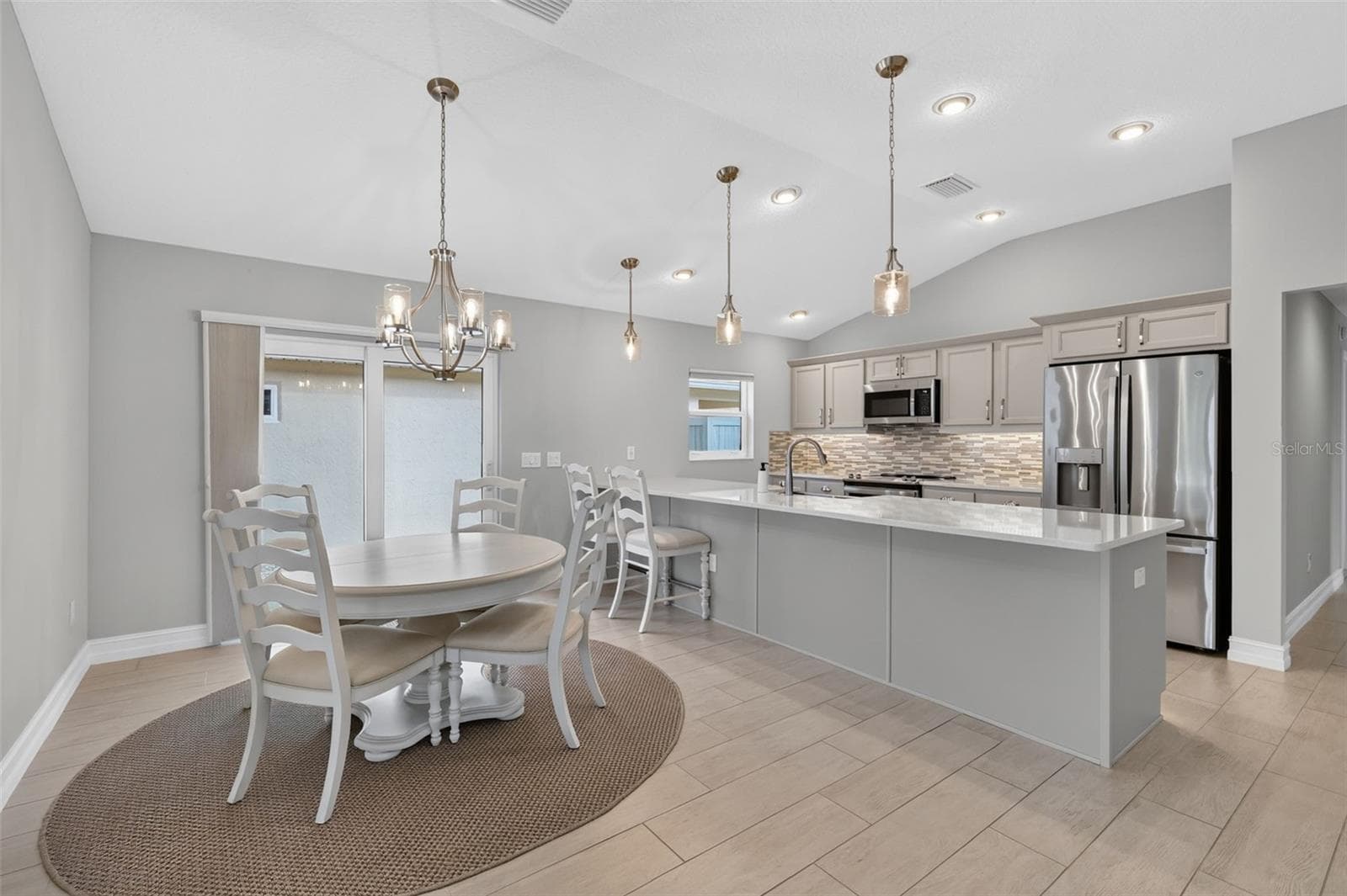 Single Family Residence at 974 JAY ST, THE VILLAGES, photo 8 of 39
