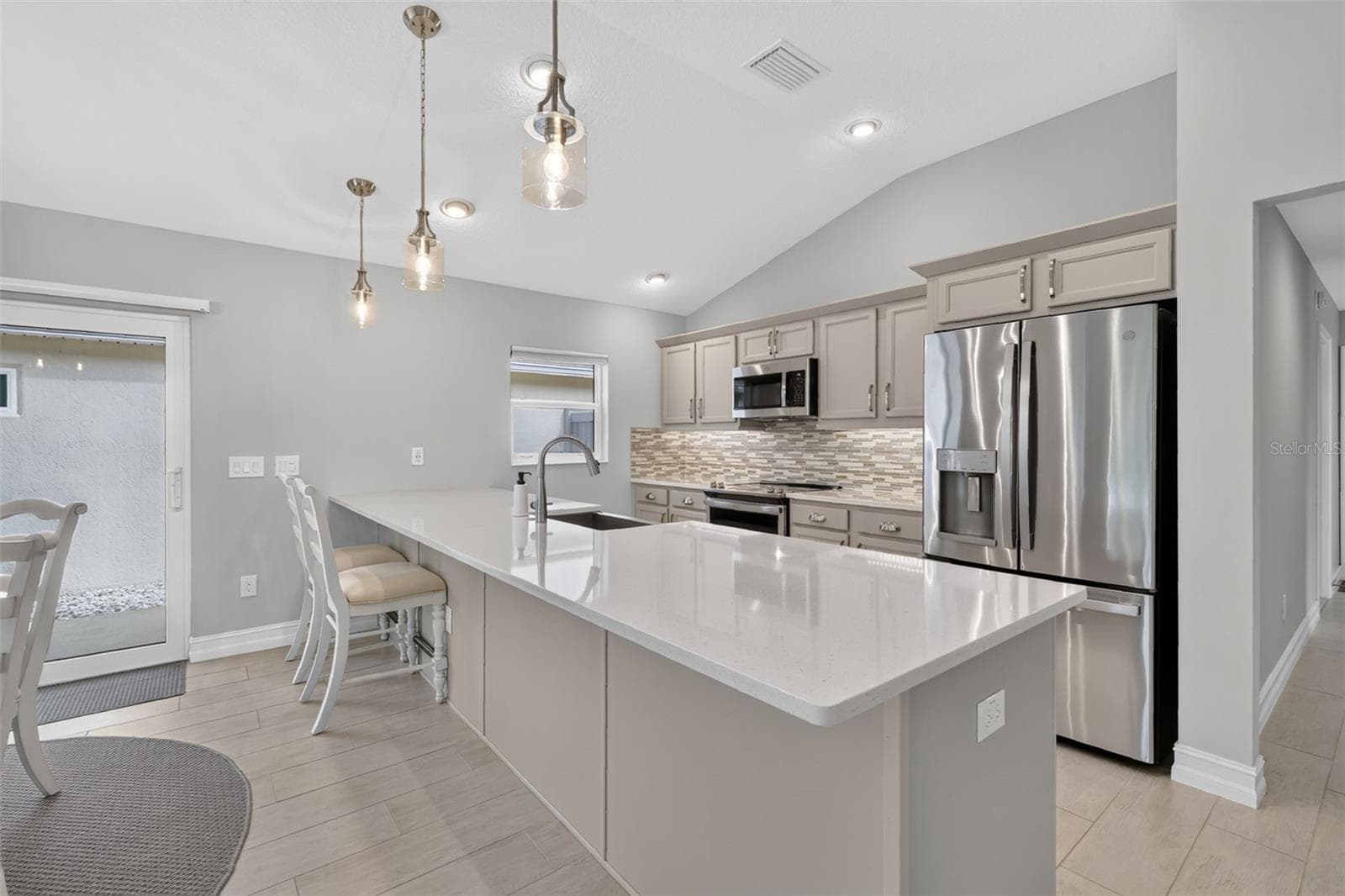 Single Family Residence at 974 JAY ST, THE VILLAGES, photo 9 of 39