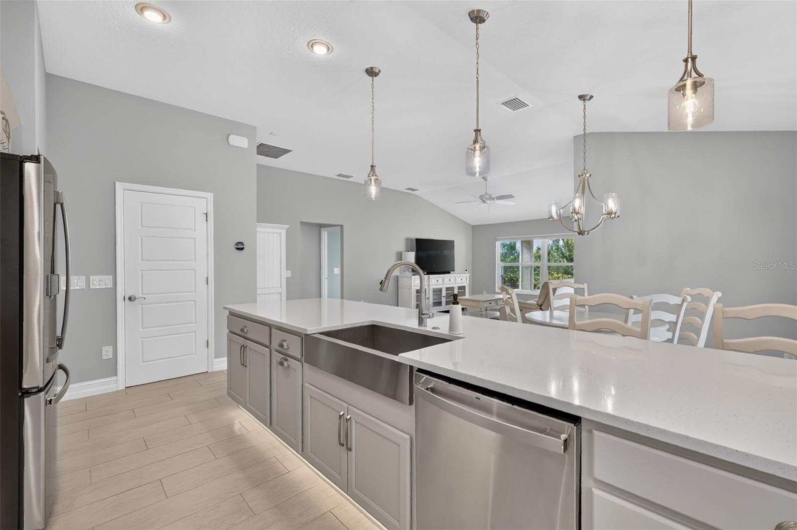 Single Family Residence at 974 JAY ST, THE VILLAGES, photo 11 of 39