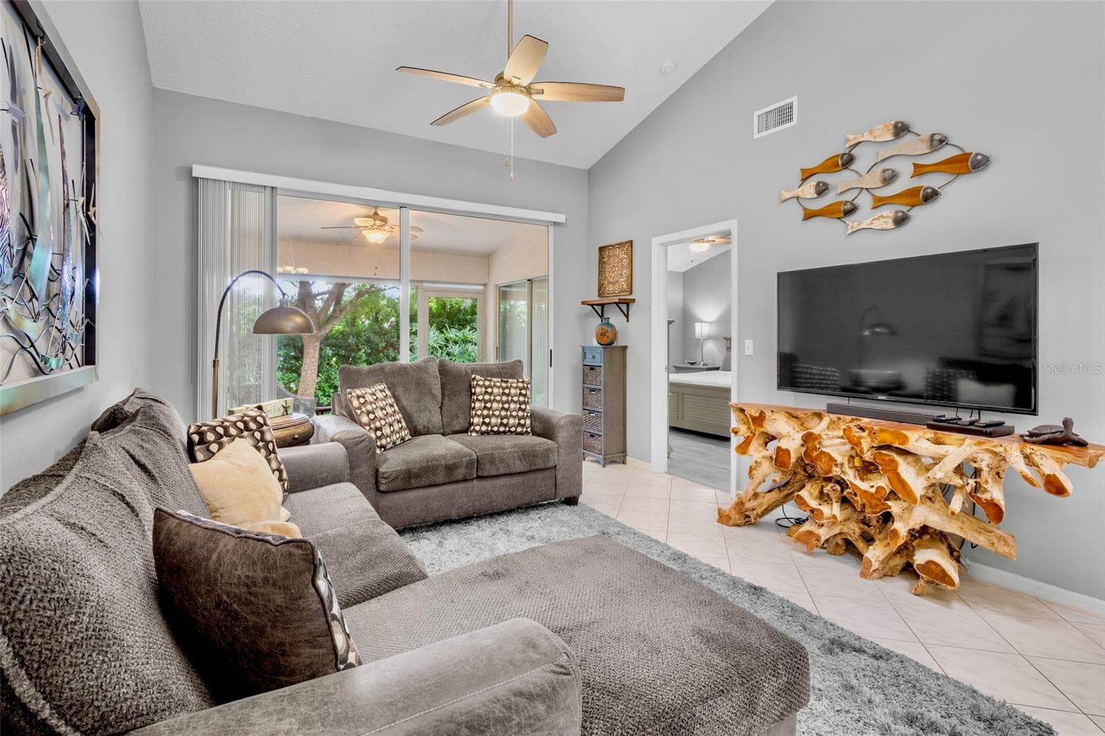 Villa at 5607 MONTE ROSSO RD, SARASOTA, photo 9 of 30