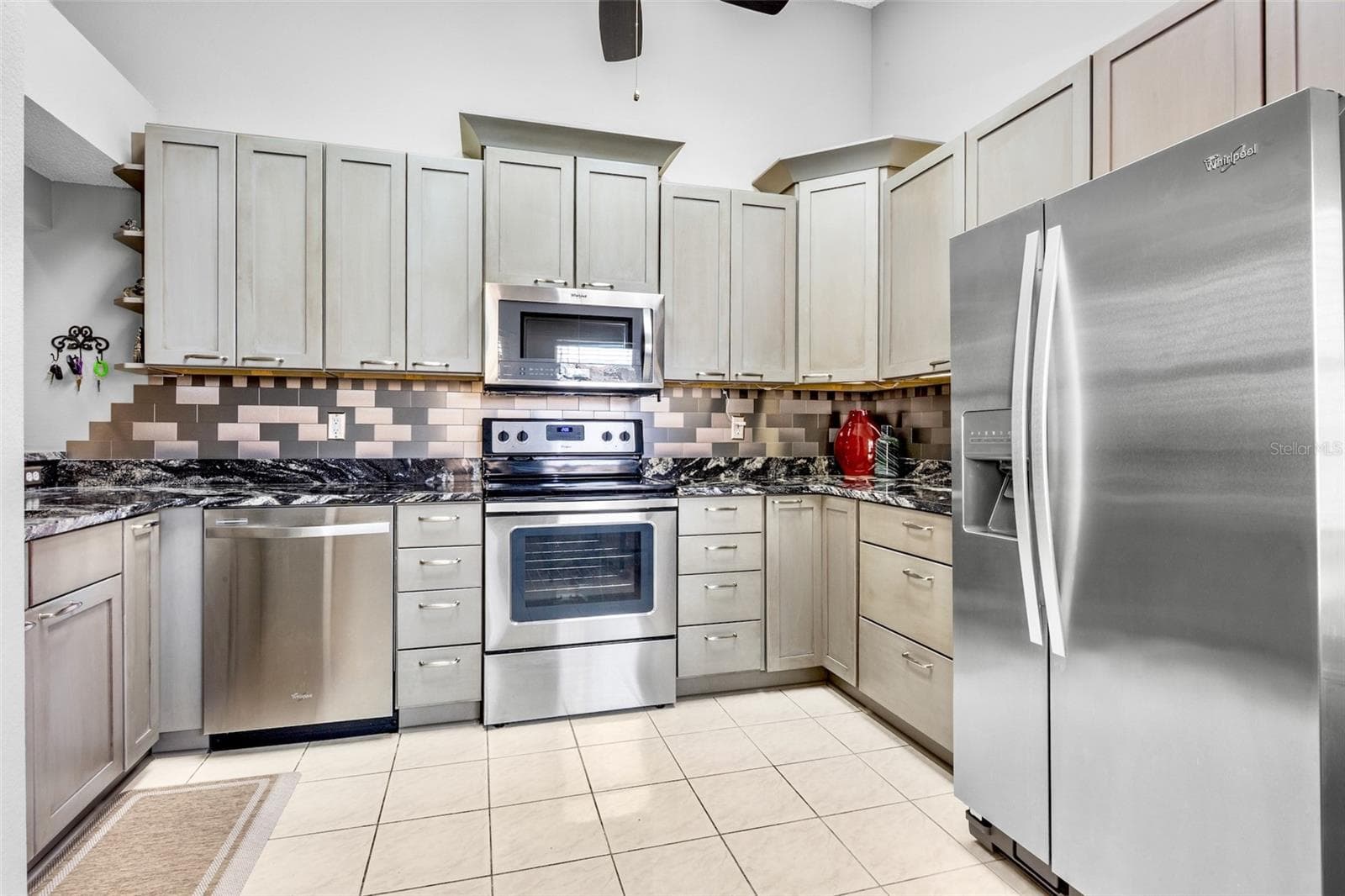 Villa at 5607 MONTE ROSSO RD, SARASOTA, photo 15 of 30