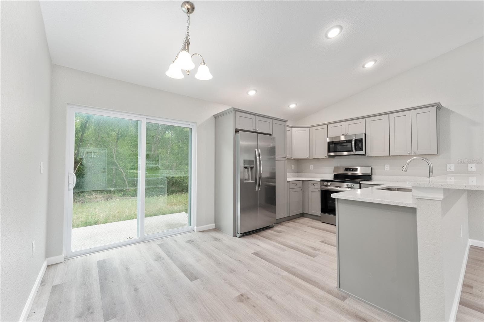 Single Family Residence at 10374 SE 126TH LN, BELLEVIEW, photo 11 of 34