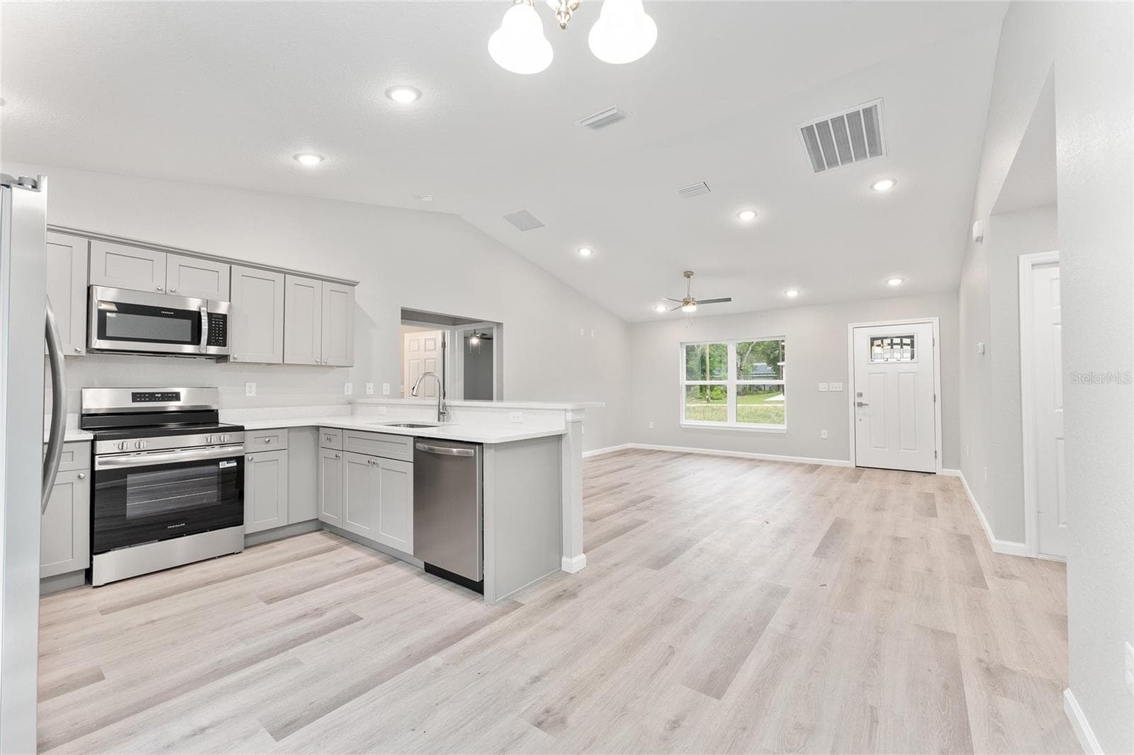 Single Family Residence at 10374 SE 126TH LN, BELLEVIEW, photo 12 of 34