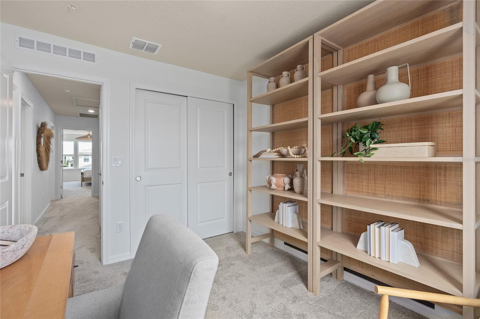 Model Home Design Only. Pictures and furnishings are for illustrative purposes only. Elevations, colors and options may vary. Furniture is for model home staging only. - 6403 ARGENT WOOD DRIVE, WINTER GARDEN