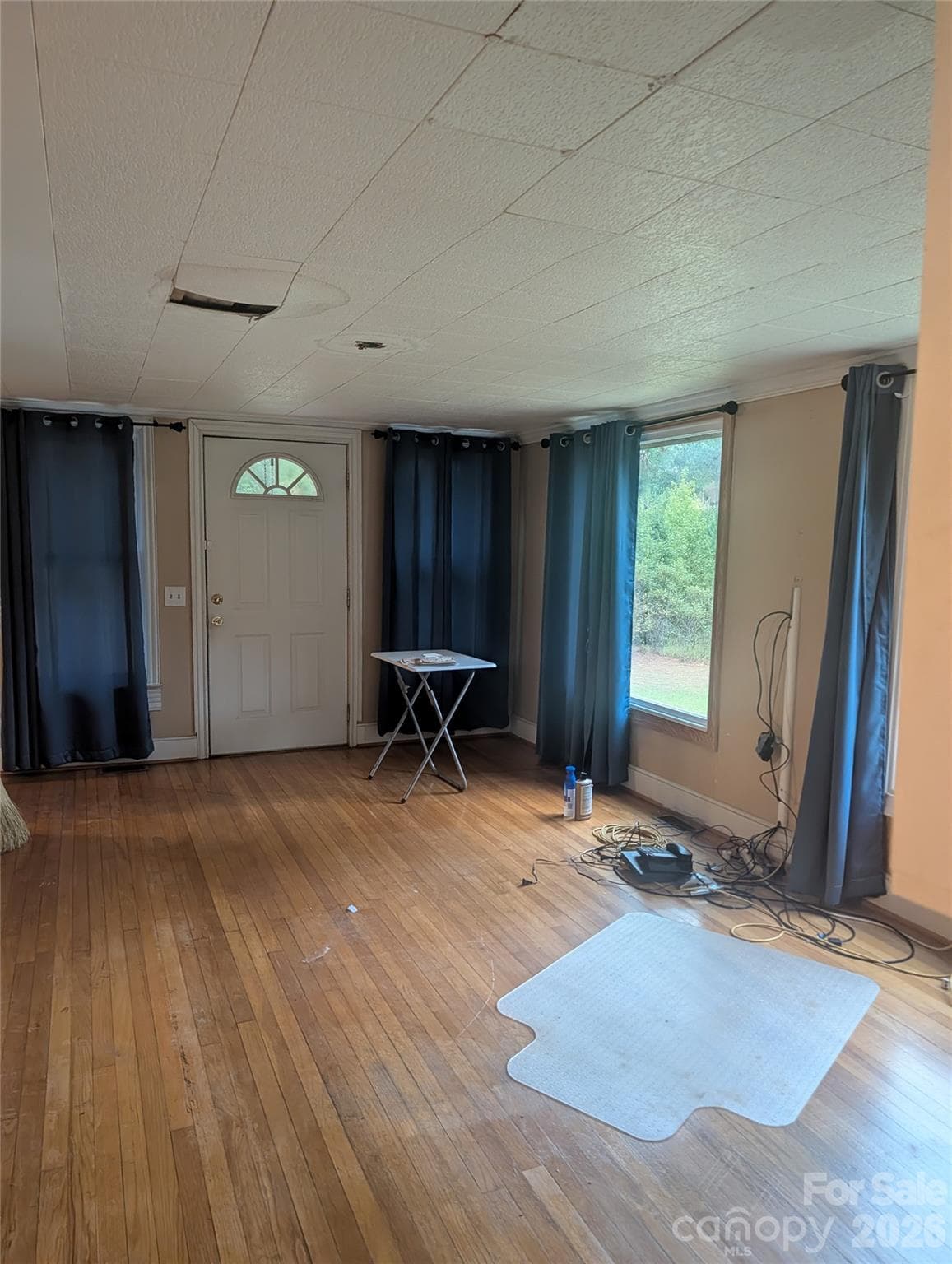 Living room - 4117 Brocks Mill Road, Cheraw
