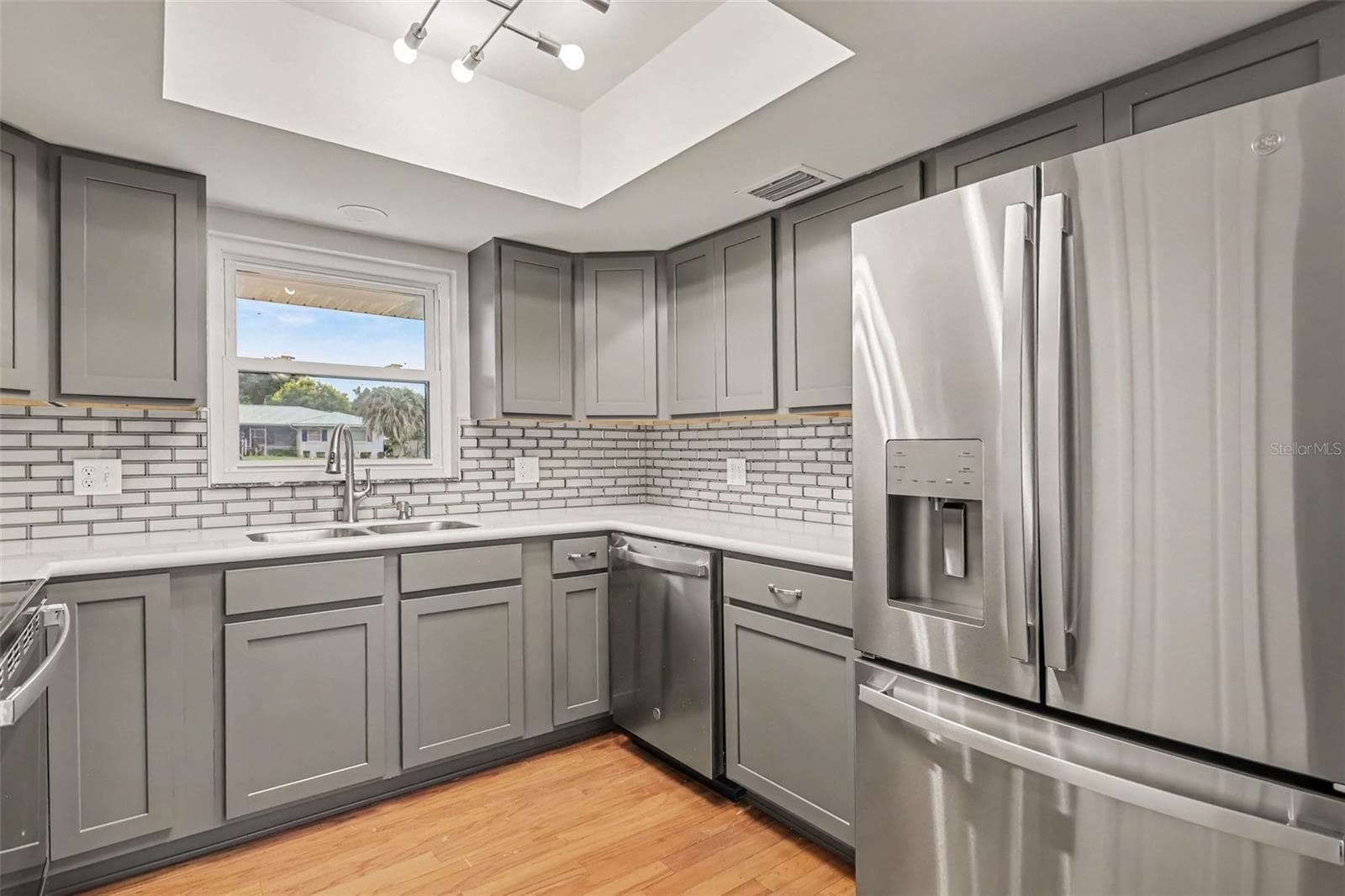 Single Family Residence at 410 HIAWATHA AVE, INVERNESS, photo 11 of 30