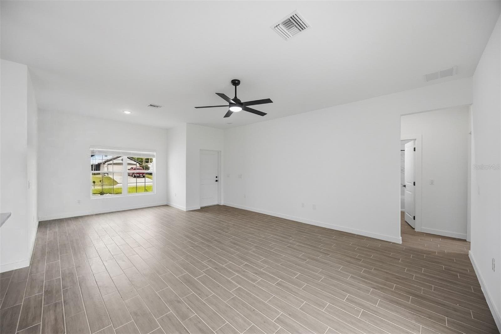 Single Family Residence at 1837 REMUS AVE, NORTH PORT, photo 4 of 13