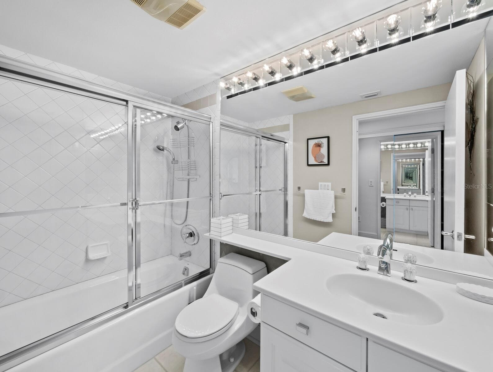 Condominium at 3060 GRAND BAY BLVD #162, LONGBOAT KEY, photo 35 of 62