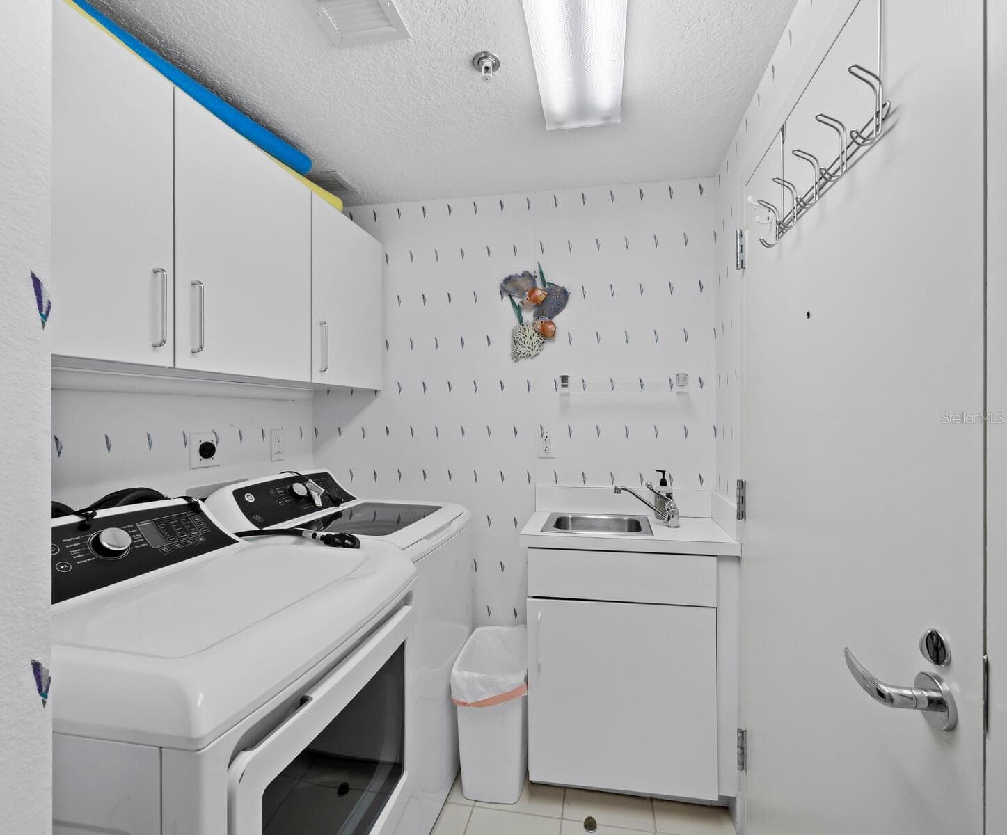 Condominium at 3060 GRAND BAY BLVD #162, LONGBOAT KEY, photo 36 of 62