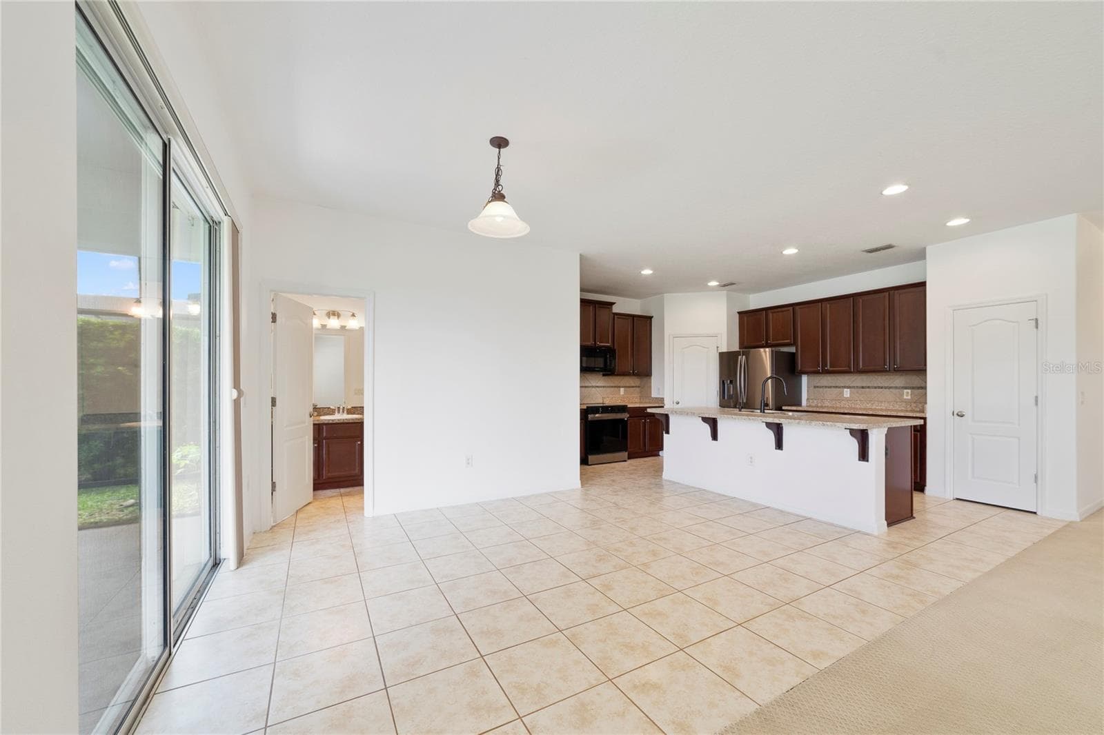 Single Family Residence at 8036 CRUSHED PEPPER AVE, ORLANDO, photo 12 of 41