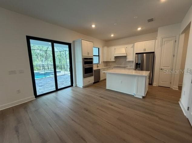 Single Family Residence at 7444 SUMMER CT, SARASOTA, photo 11 of 25
