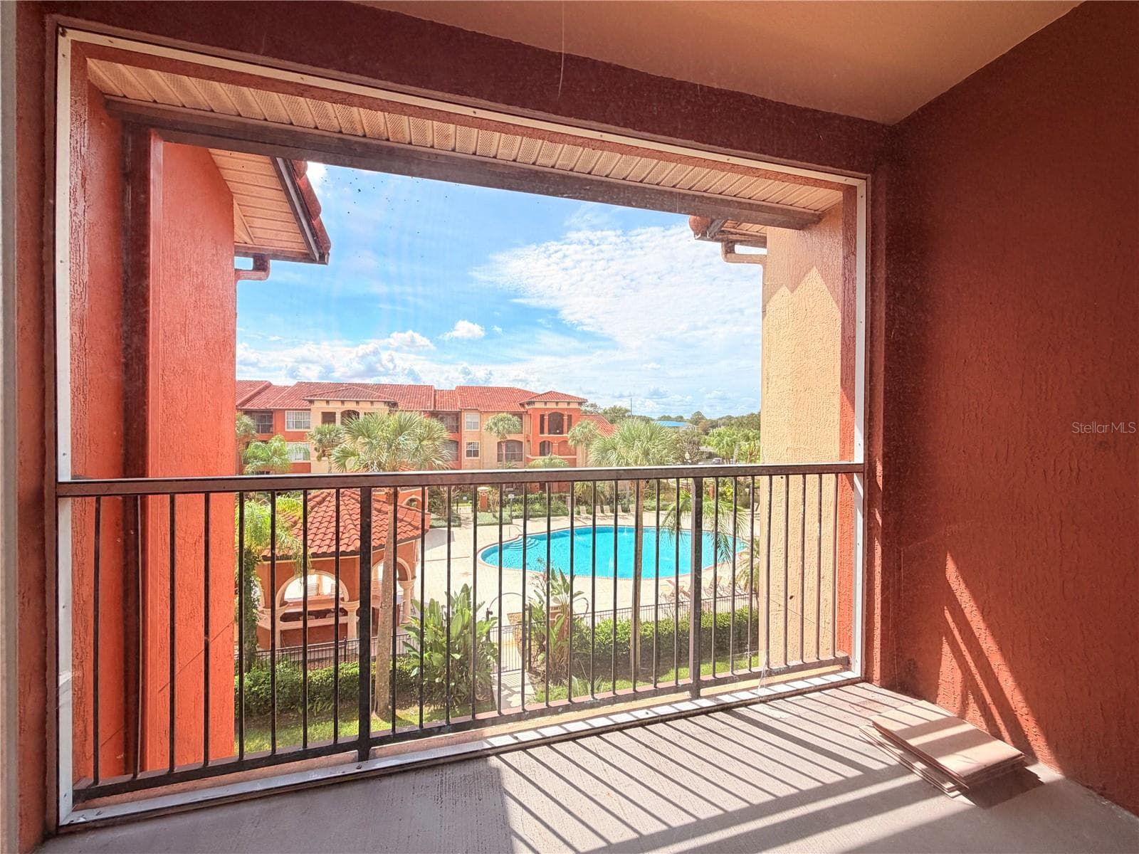 Condominium at 5500 METROWEST BLVD #14-308, ORLANDO, photo 11 of 13