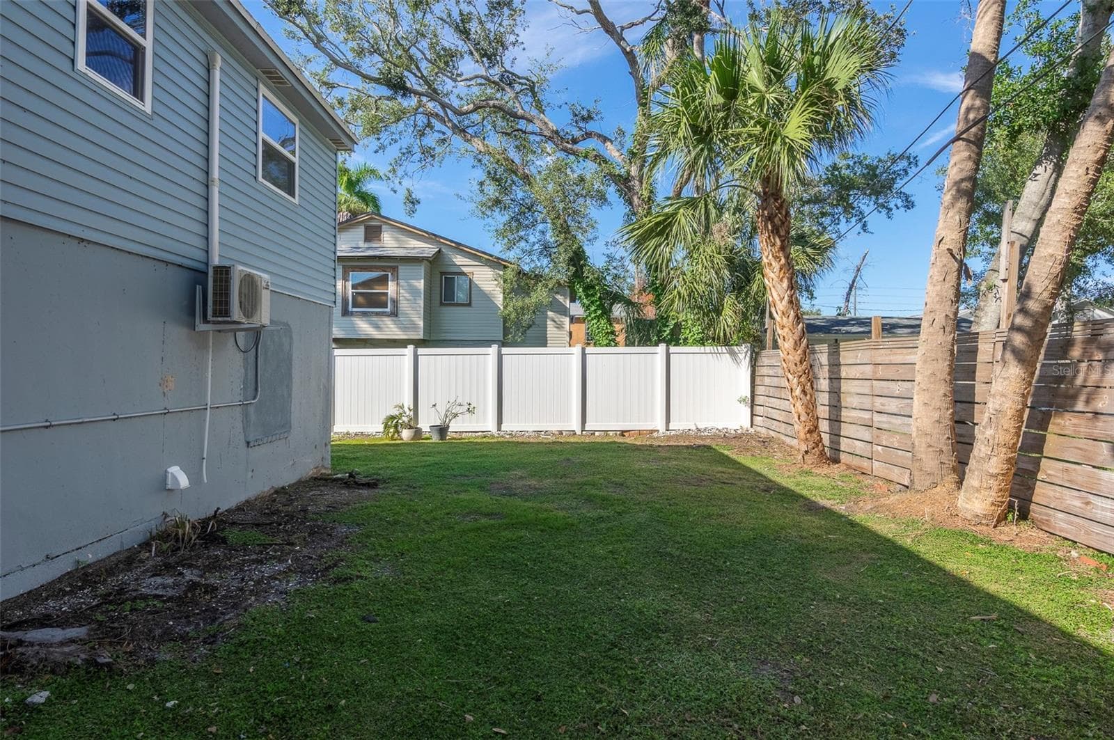 Single Family Residence at 2230 E HARBOR DR S, ST PETERSBURG, photo 25 of 31