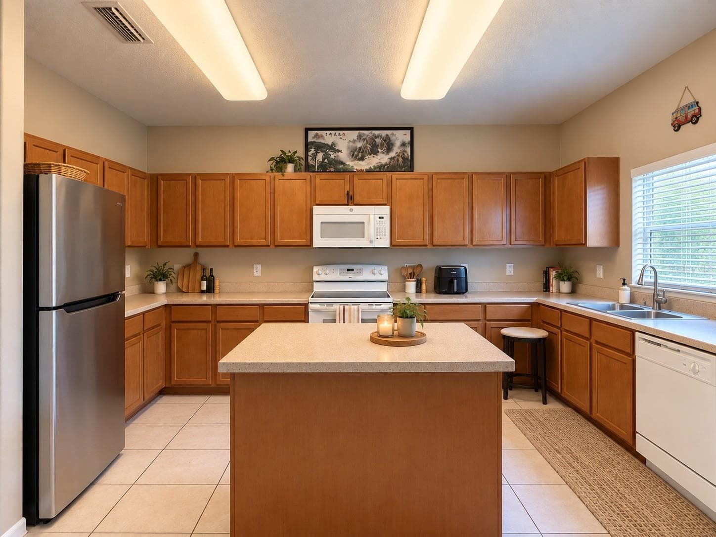 Virtually Edited - 7506 TURTLE VIEW DR, RUSKIN
