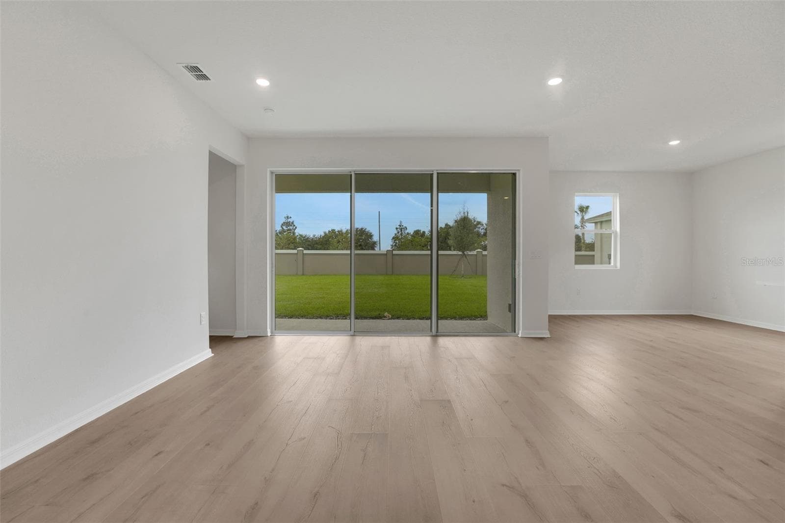 Single Family Residence at 7831 GLEN LILY PL, PARRISH, photo 5 of 45