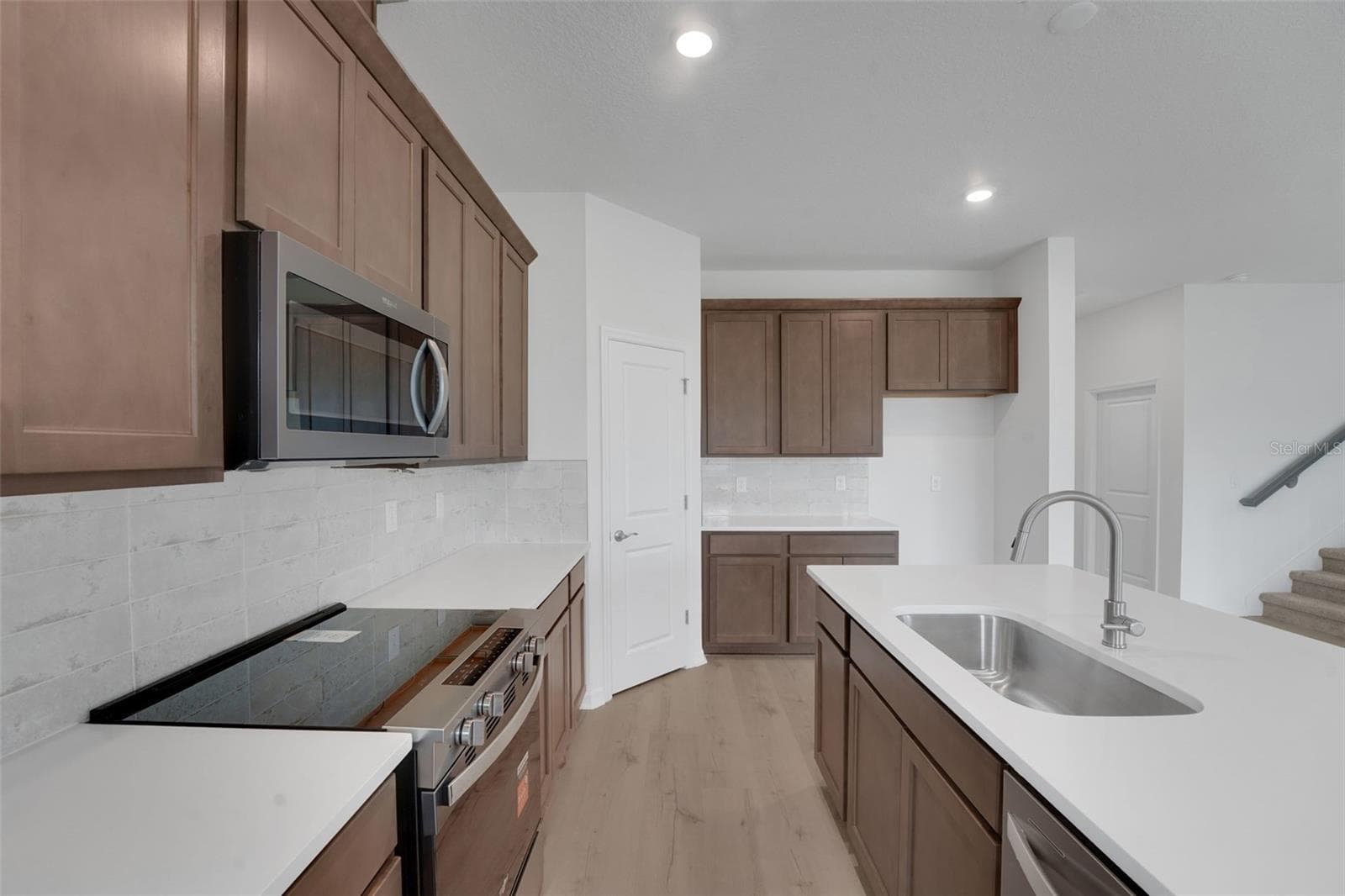 Single Family Residence at 7831 GLEN LILY PL, PARRISH, photo 9 of 45