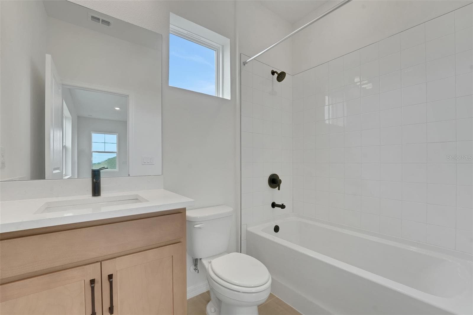 Single Family Residence at 7831 GLEN LILY PL, PARRISH, photo 11 of 45