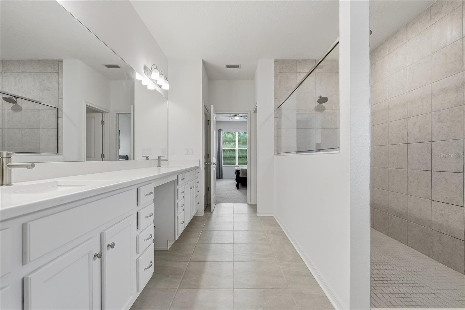 Single Family Residence at 5311 GAVELLA CV, PALMETTO, photo 28 of 54