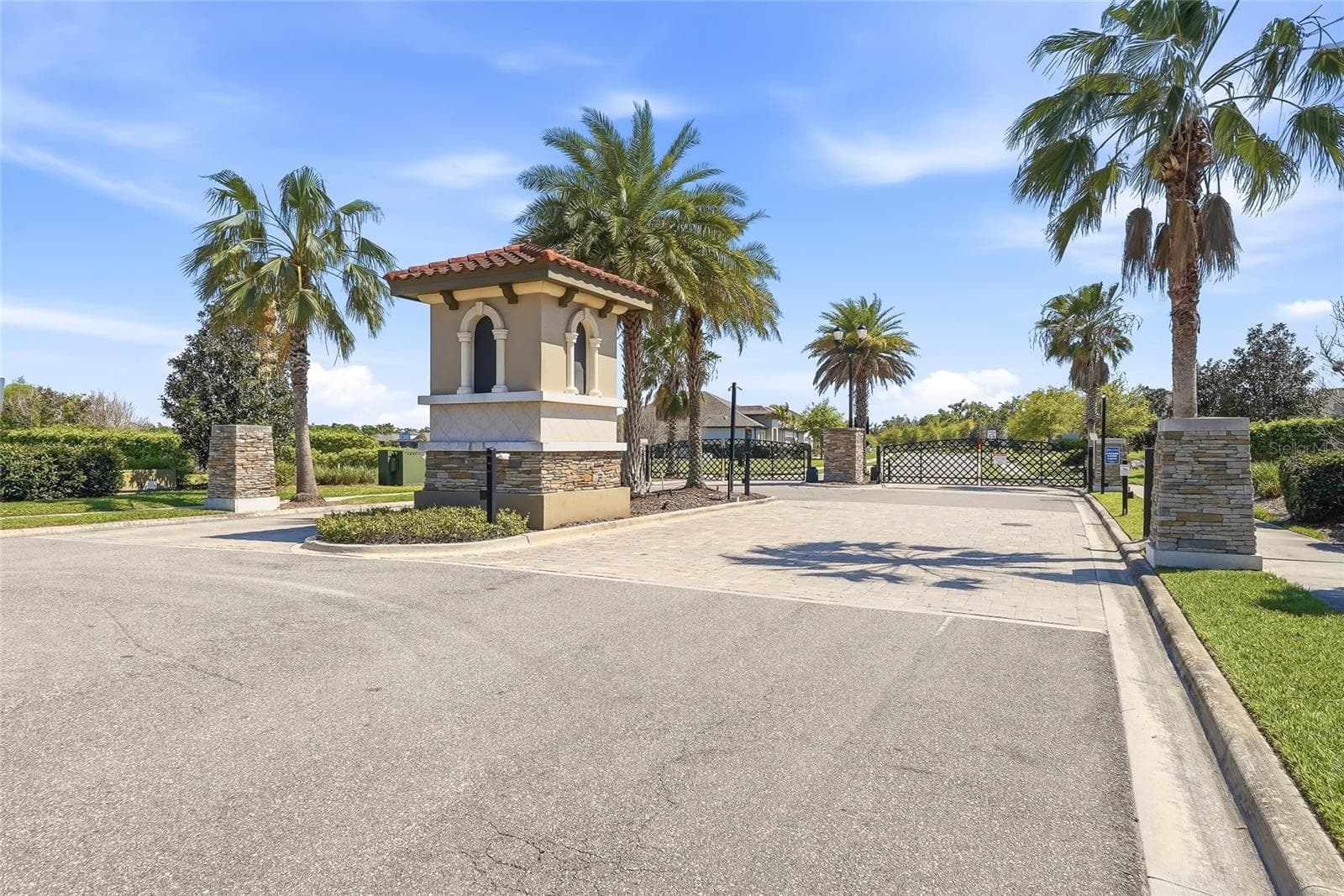Single Family Residence at 5311 GAVELLA CV, PALMETTO, photo 48 of 54