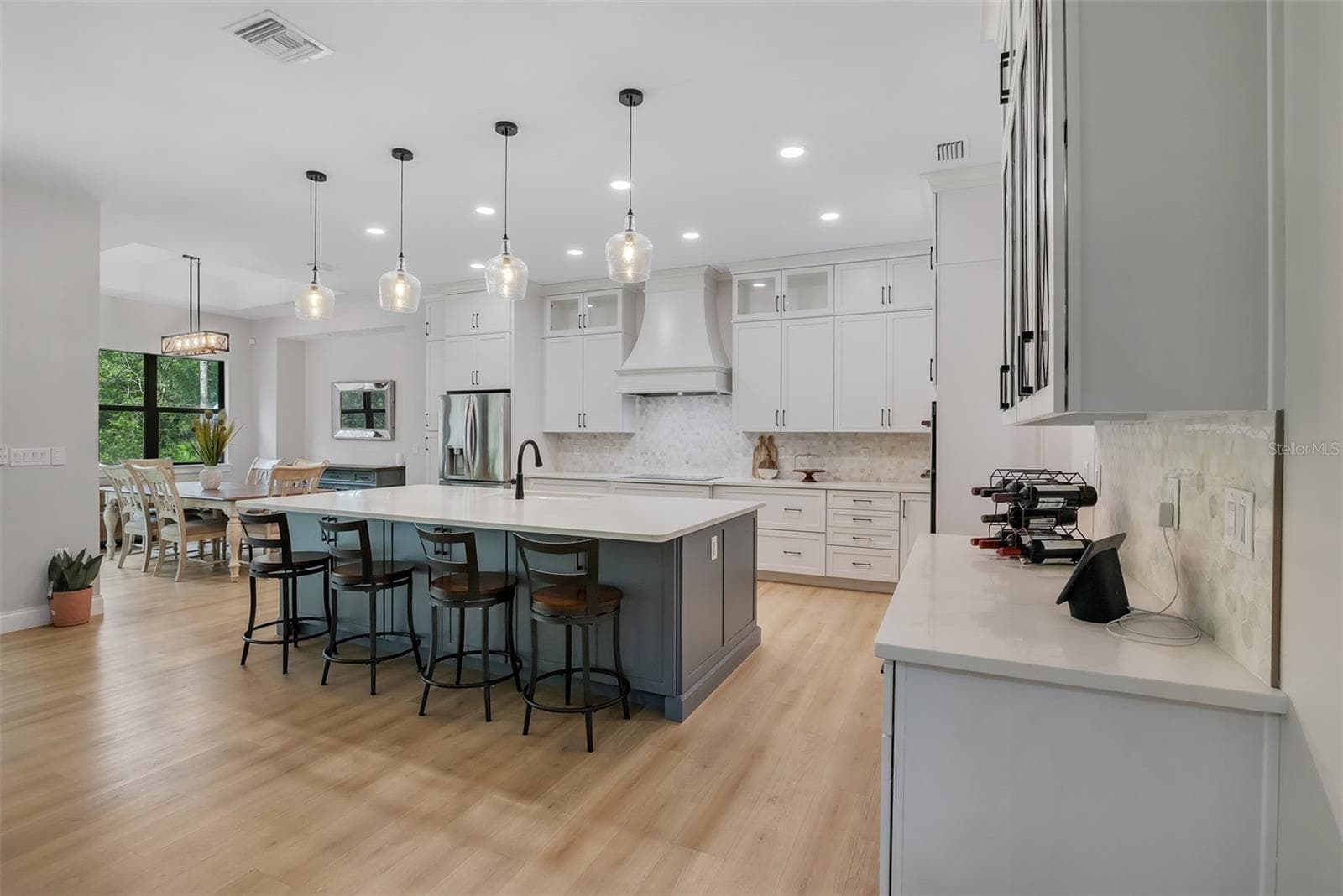 Single Family Residence at 19811 MARDI GRAS ST, ORLANDO, photo 11 of 48