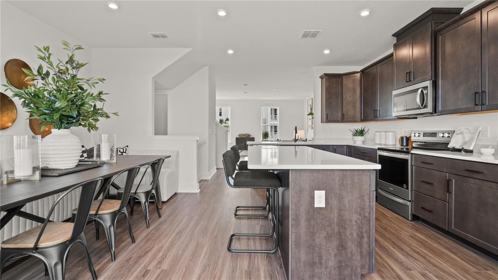 Townhouse at 15231 GROVESIDE RD, WINTER GARDEN, photo 14 of 41