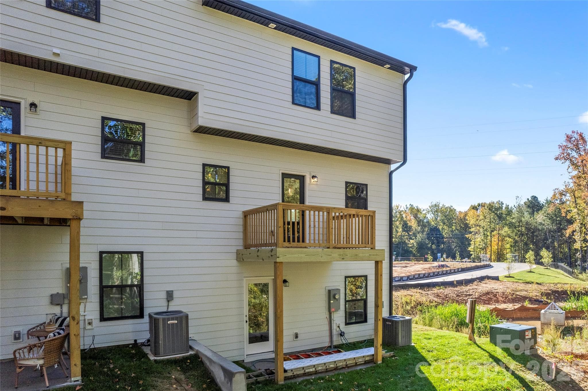 Townhouse at 430 Bogue Drive, Fort Mill, photo 36 of 48