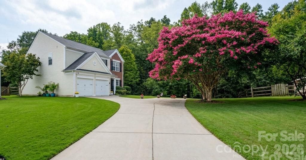 Single Family Residence at 9420 Hillston Ridge Road, Huntersville, photo 2 of 46