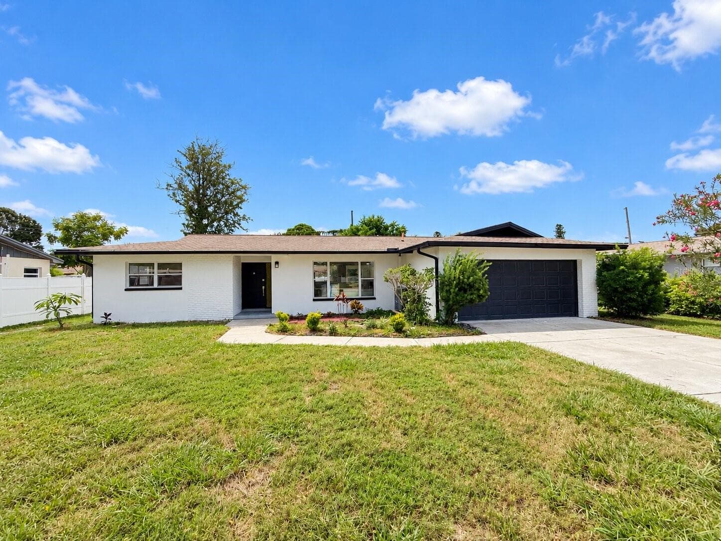 Single Family Residence at 1546 66TH AVE S, ST PETERSBURG, photo 6 of 17