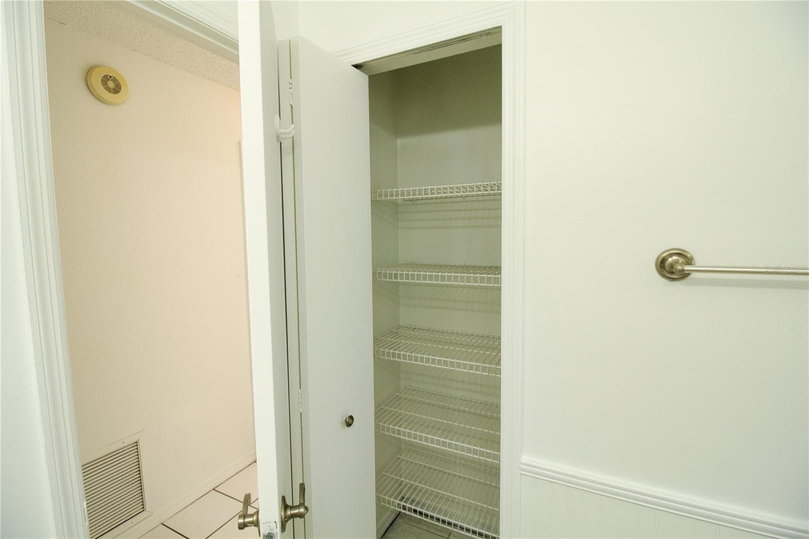 Bathroom #2 - 5029 MAUI CIR, ORLANDO