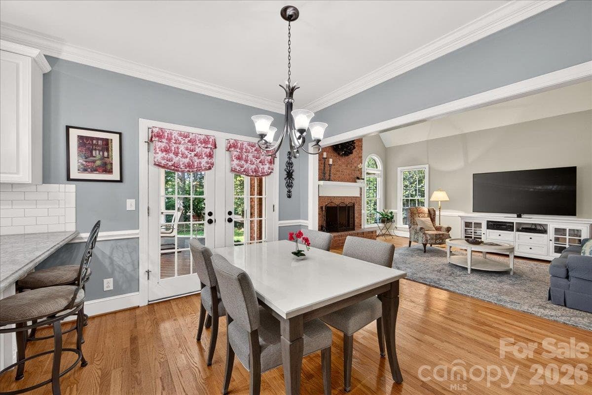 Single Family Residence at 5919 Derry Hill Place, Charlotte, photo 15 of 43