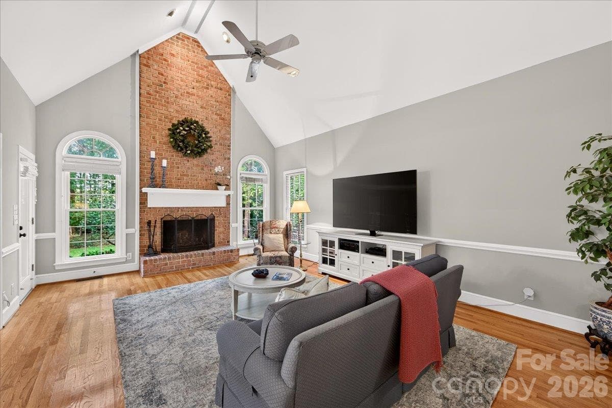Single Family Residence at 5919 Derry Hill Place, Charlotte, photo 17 of 43