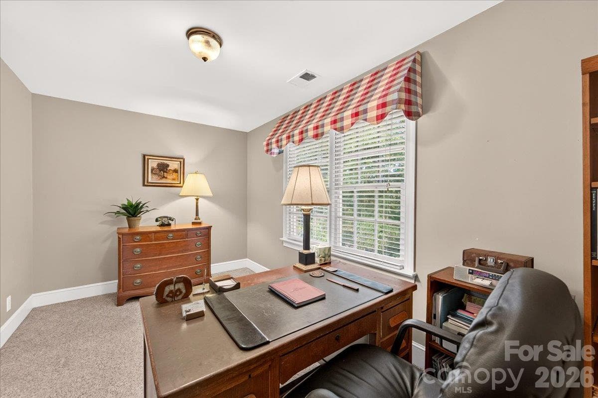 Single Family Residence at 5919 Derry Hill Place, Charlotte, photo 34 of 43