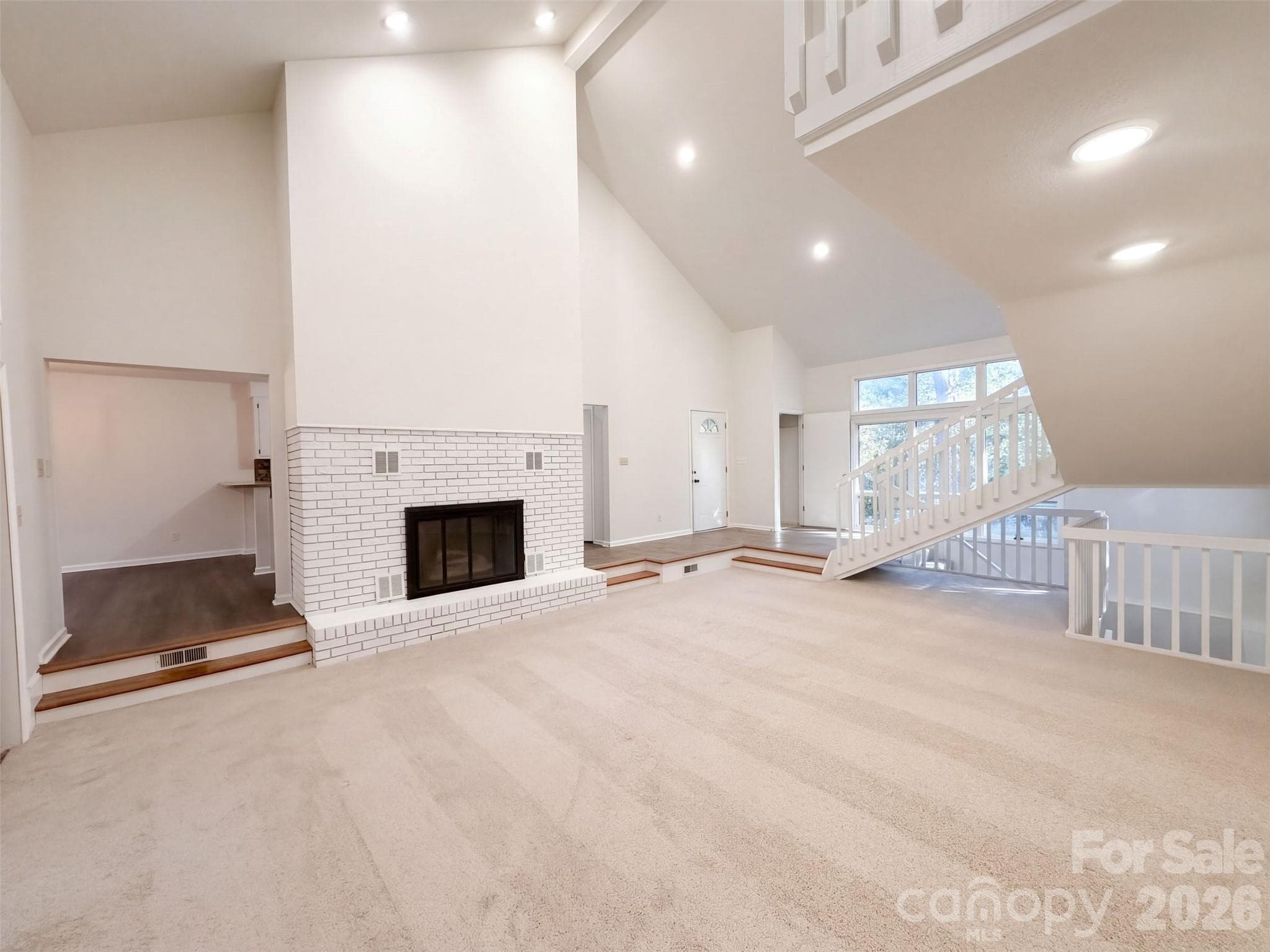 Single Family Residence at 1801 Dogwood Court, Fort Mill, photo 3 of 36