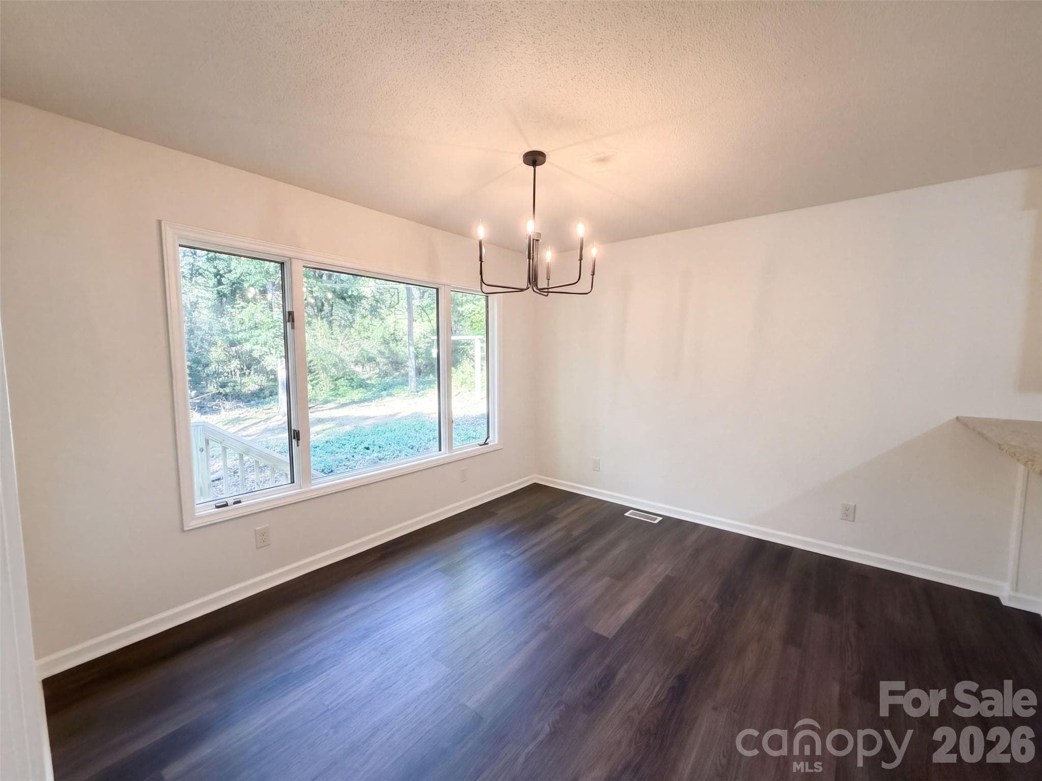 Single Family Residence at 1801 Dogwood Court, Fort Mill, photo 11 of 36