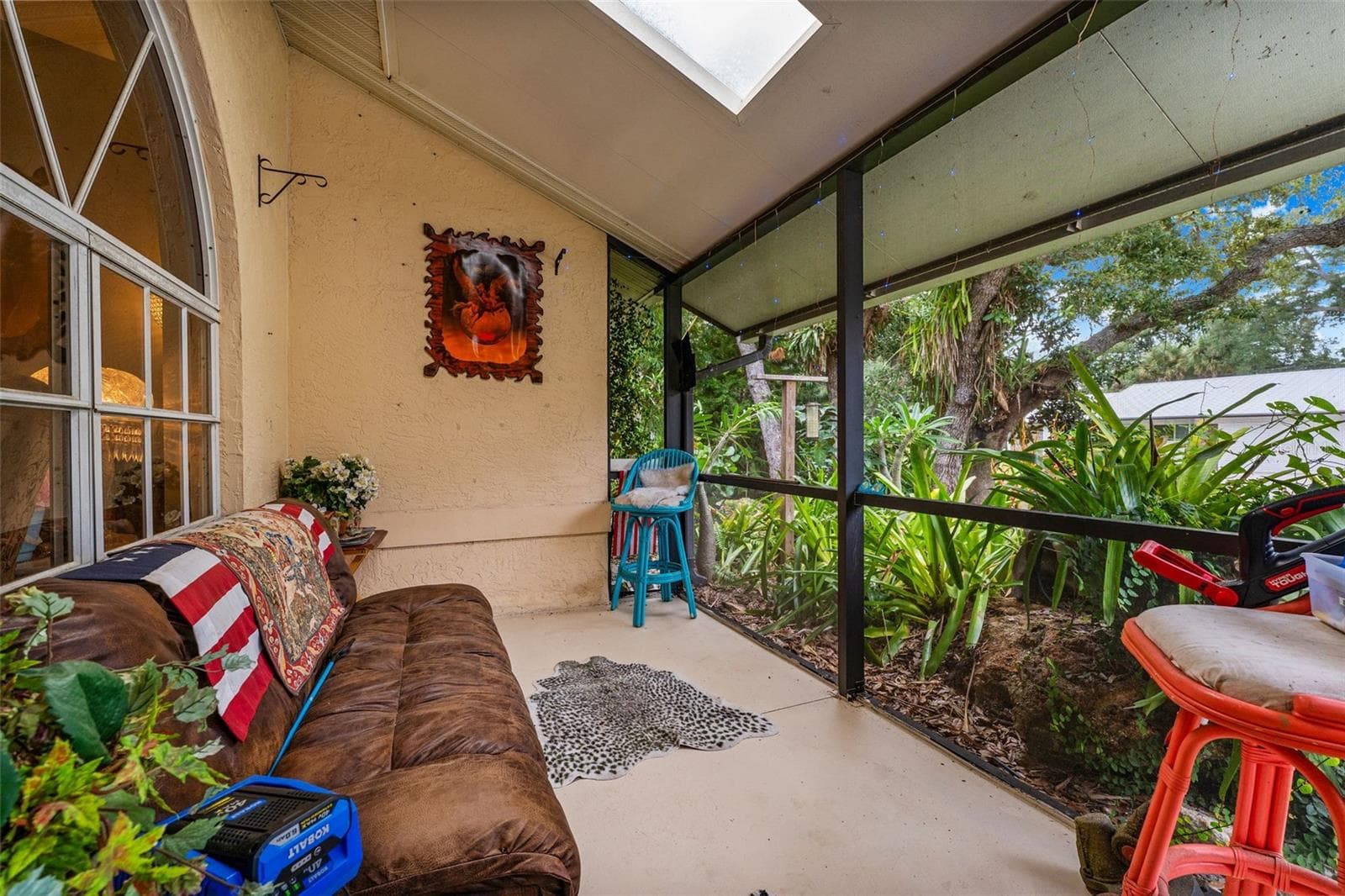 Single Family Residence at 620 BURKE RD, VENICE, photo 3 of 39